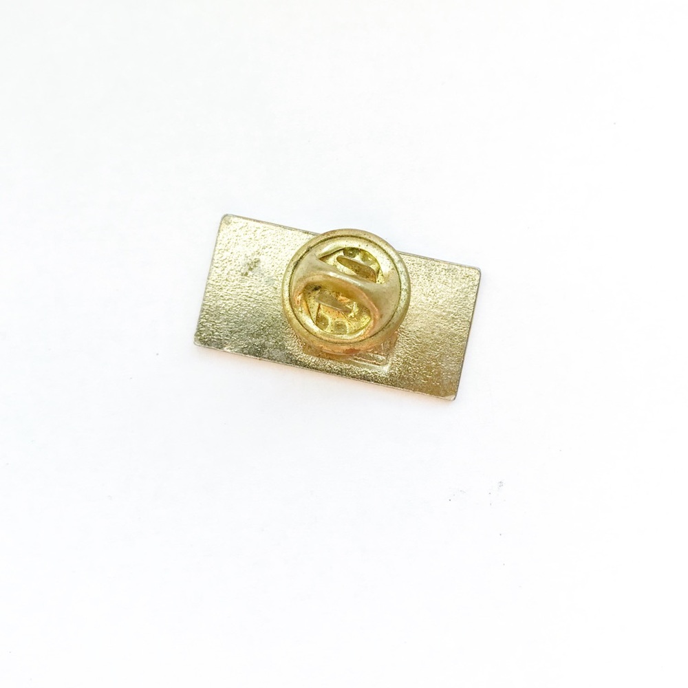 Vintage Music Festivals Pin - Picture 2 of 2
